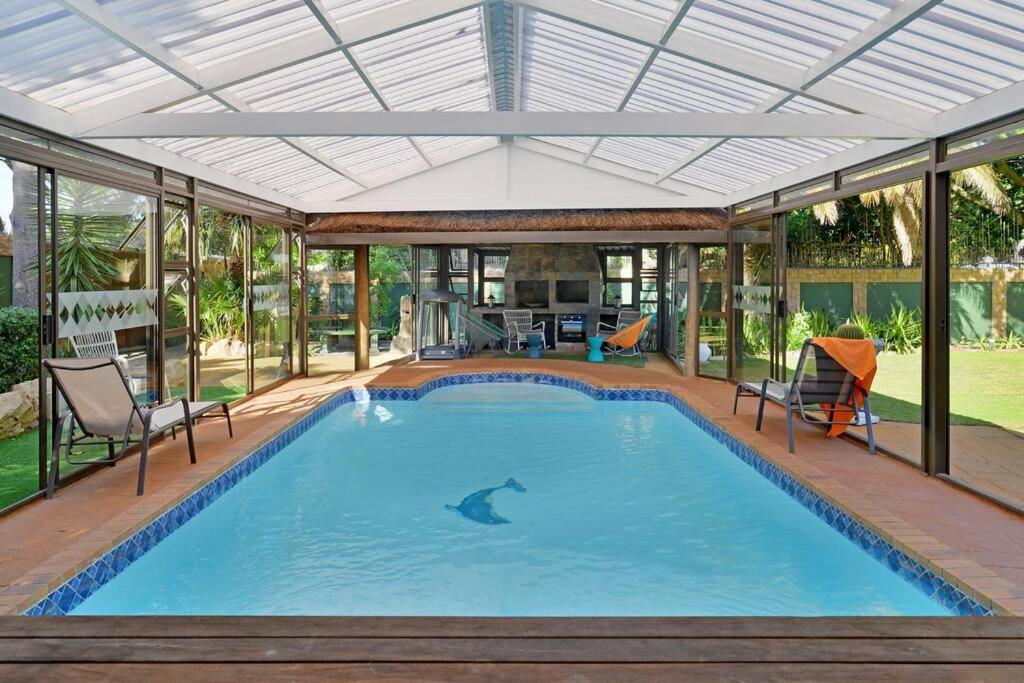 Mawethu Peaceful Garden With Covered Pool And Braai Area Cape Town Ngoại thất bức ảnh