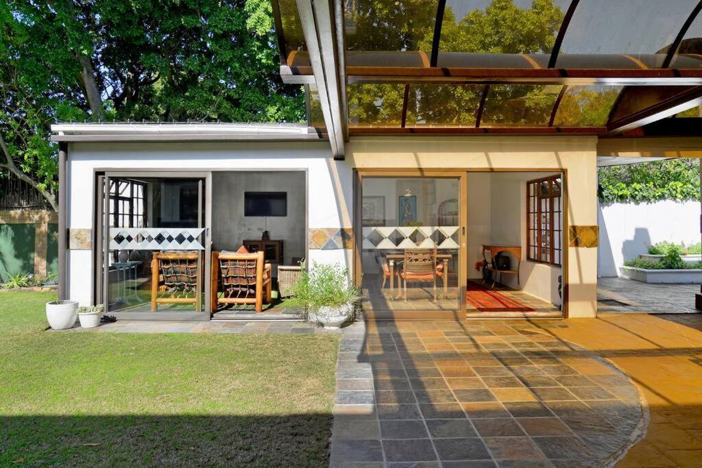 Mawethu Peaceful Garden With Covered Pool And Braai Area Cape Town Ngoại thất bức ảnh